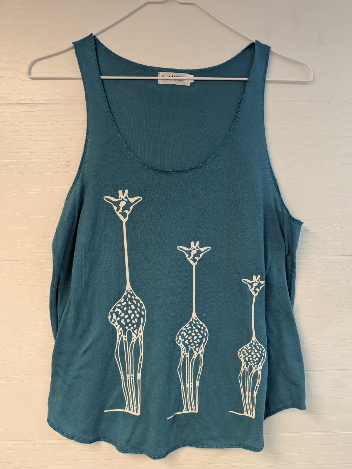 L.A. SOUL Women\'s Tank Top Blue Lightweight Scoop Neck Sleeveless Giraffe Size S L.A. SOUL Women\'s Tank Top Blue Lightweight Scoop Neck Sleeveless Giraffe Size S