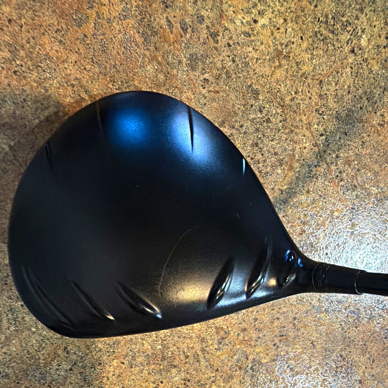 Ping G425 max 9 degree Driver Right-Handed  2 shafts 1 reg flex 1 stiff flex