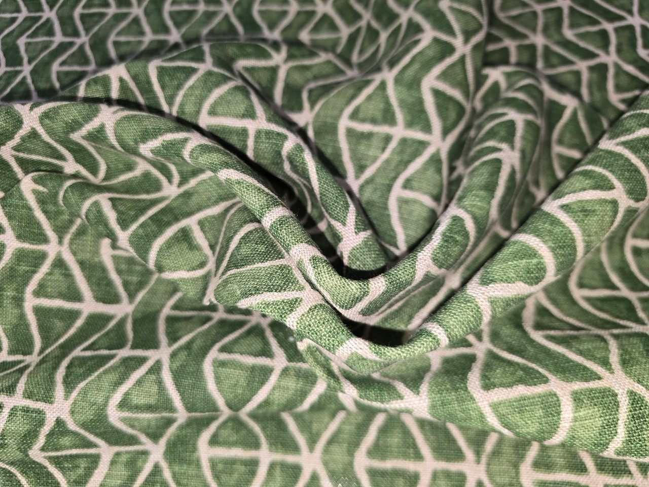 Thibaut - Stony Brook - Color Green - 1 yard Thibaut - Stony Brook - Color Green - 1 yard
