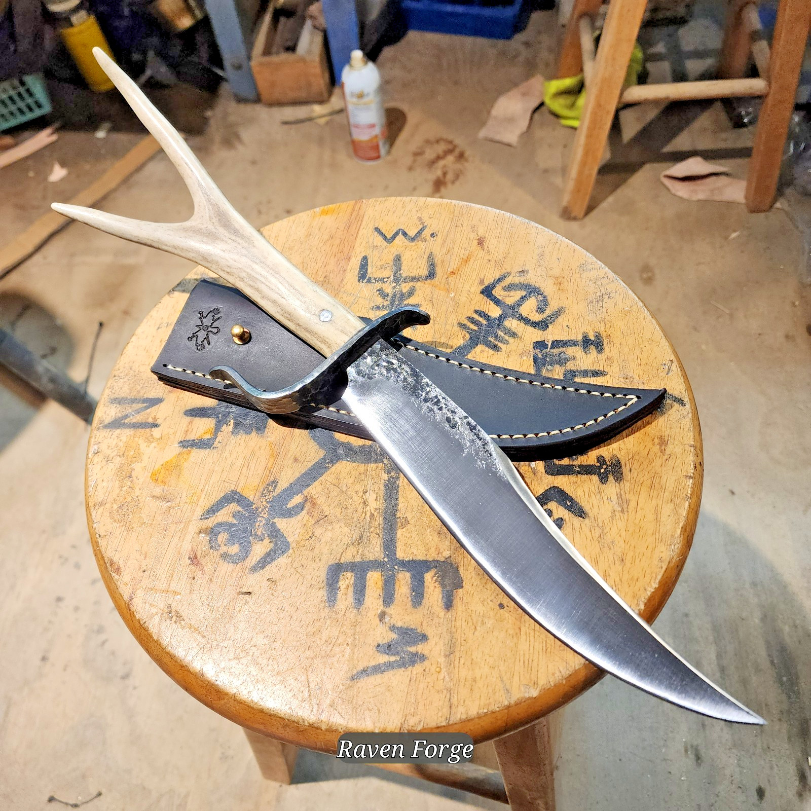 RAVEN FORGE Custom Bowie Knife 9\