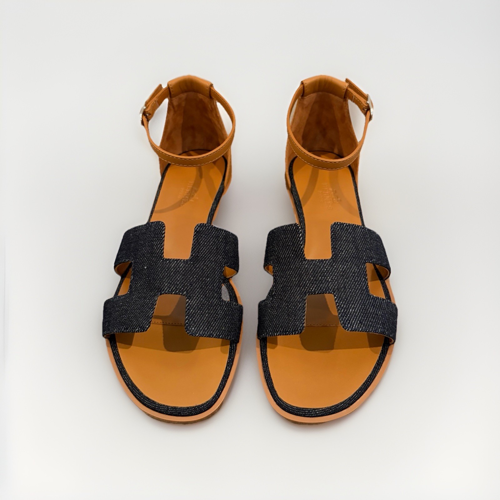 NEW Hermes Santorini Sandals Denim Bleu Brut EU 37 NEW Hermes Santorini Sandals Denim Bleu Brut EU 37