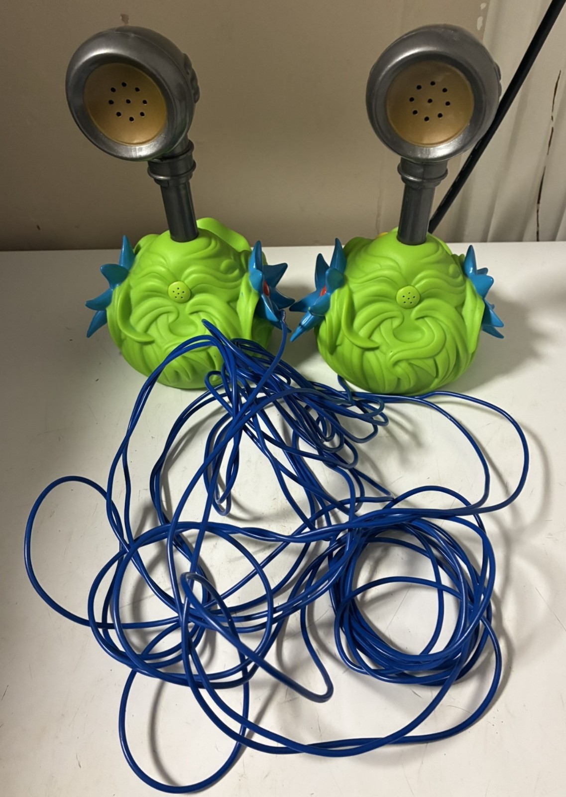 Rare 1996 Teletubbies Voice Trumpet Intercom Set, Born to Play, 2-Piece Rare 1996 Teletubbies Voice Trumpet Intercom Set, Born to Play, 2-Piece