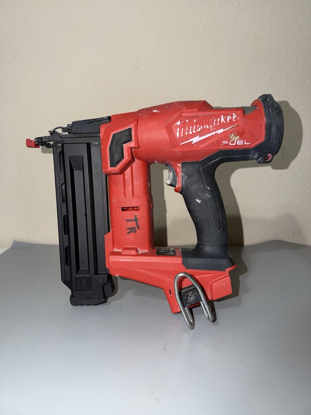 Milwaukee (2746-20) M18 FUEL 18 Gauge Brad Nailer (Tool Only)
