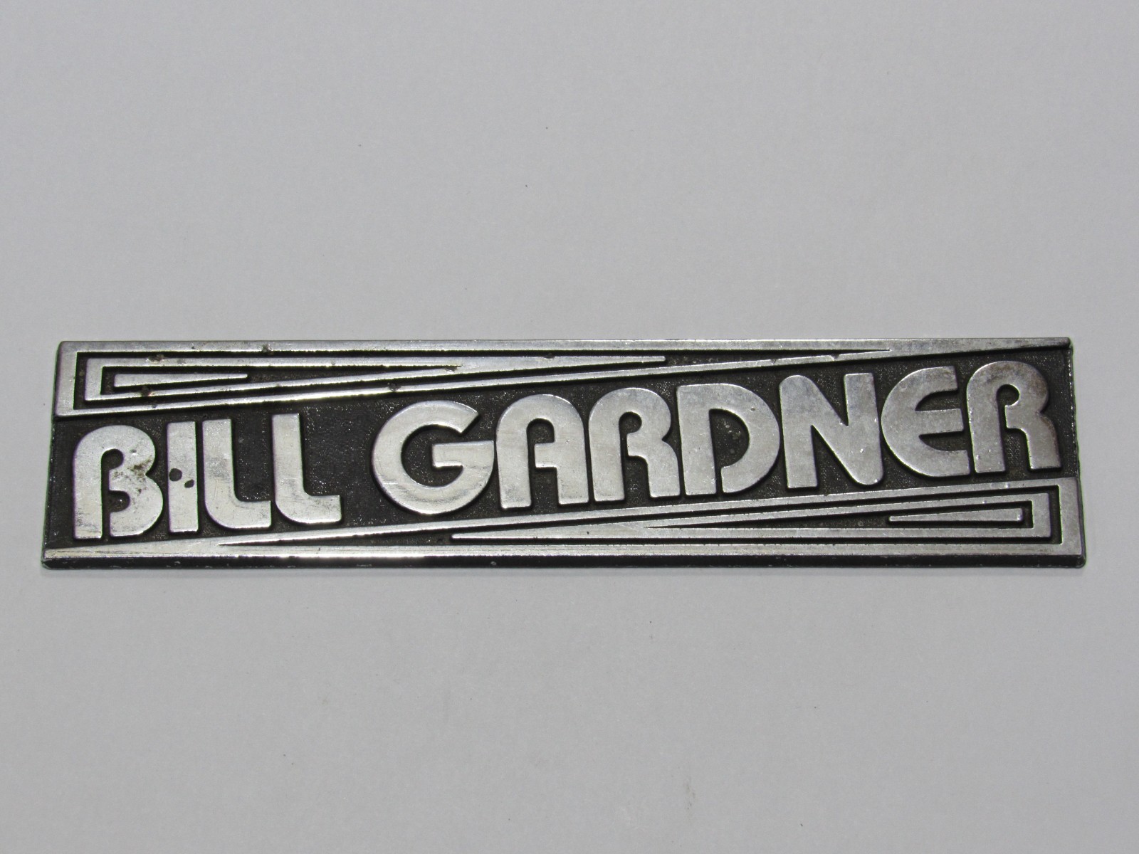 VTG Bill Gardner Chevrolet Alice Texas Metal Dealership Badge Emblem Tag TX Oil VTG Bill Gardner Chevrolet Alice Texas Metal Dealership Badge Emblem Tag TX Oil
