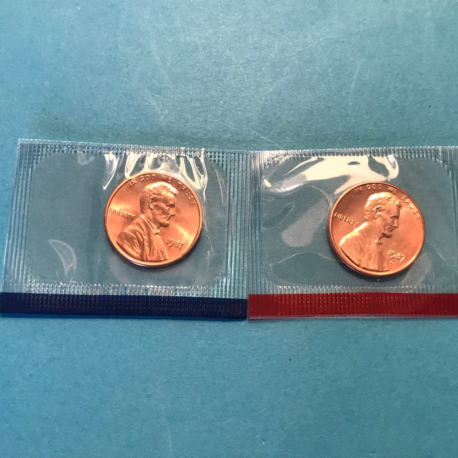 1987 P&D Lincoln Cent Unc in Mint Cello. 