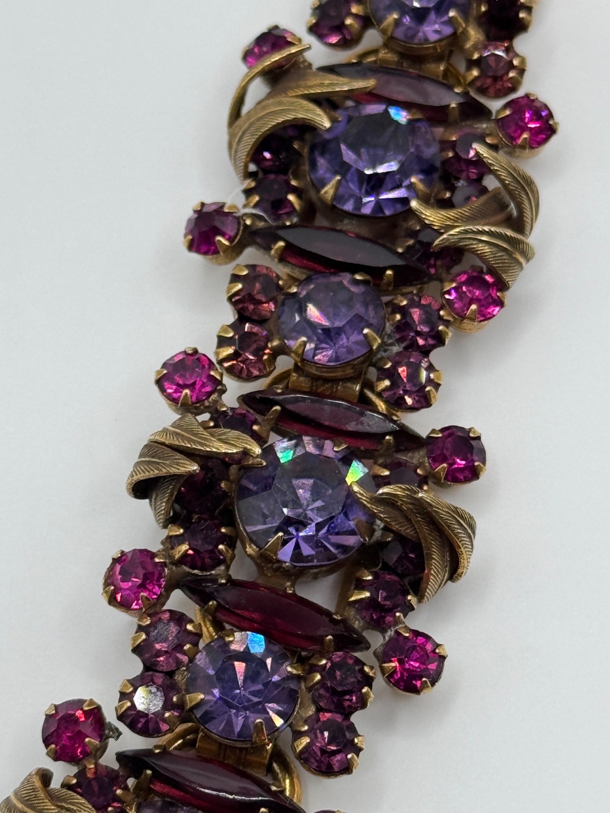 Vintage Juliana Bracelet Venus Flame Purple Pink D&E Gold Tone READ Paper Tag