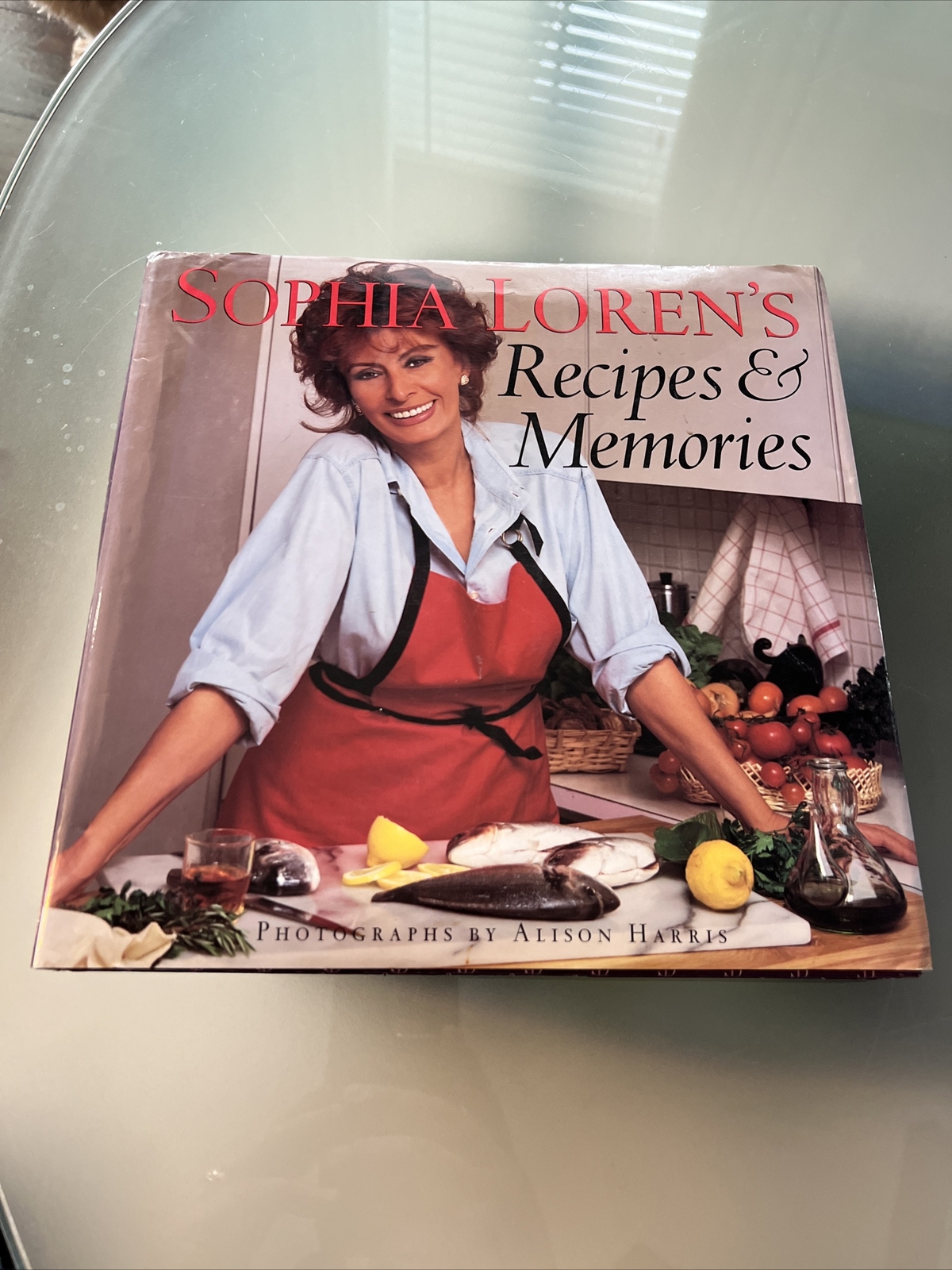 Sophia Loren's Recipes and Memories by Loren, Sophia - Hardcover