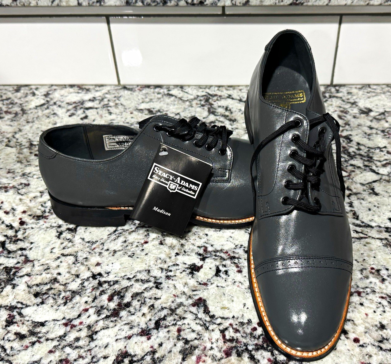 New - Stacy Adams Madison Men\'s Gray Cap Toe Oxford Lace Up Dress Shoes New - Stacy Adams Madison Men\'s Gray Cap Toe Oxford Lace Up Dress Shoes