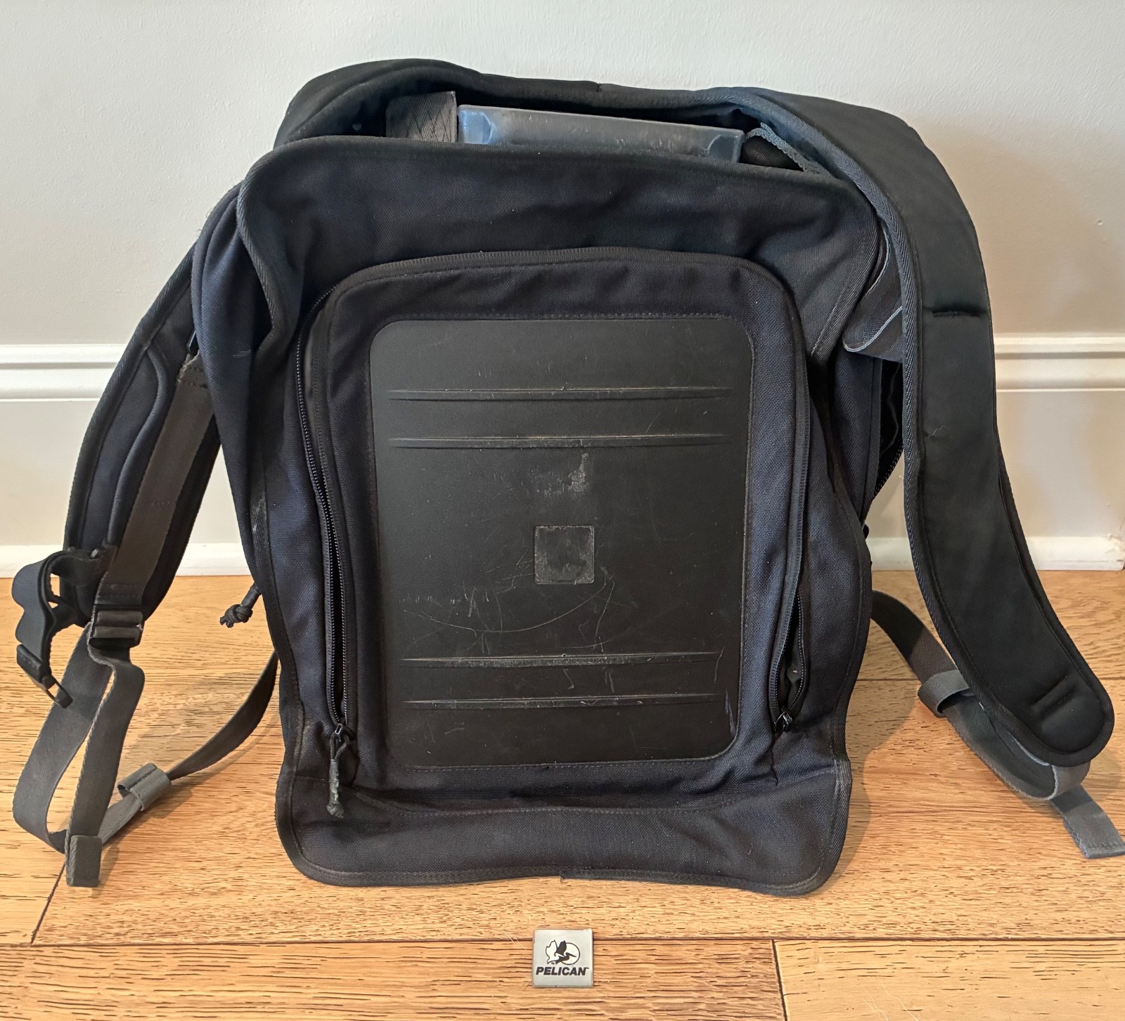 Pelican ProGear U140 Tablet Hard Case Compartment Backpack Watertight Crushproof Pelican ProGear U140 Tablet Hard Case Compartment Backpack Watertight Crushproof