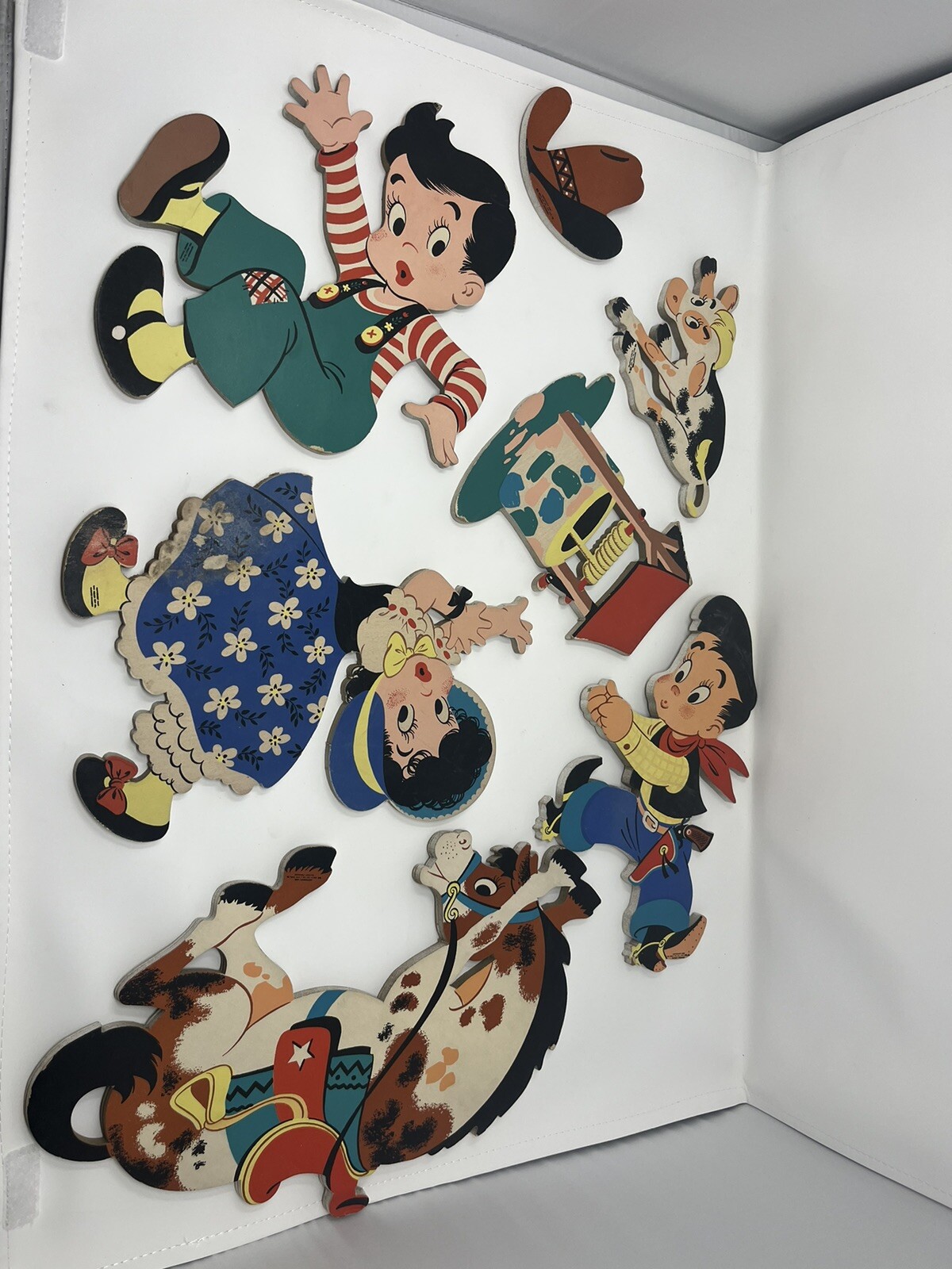 Very Rare Vintage 1949/1950s Dolly Toy Wall Hanging Rodeo Decor 7 Pc Bundle