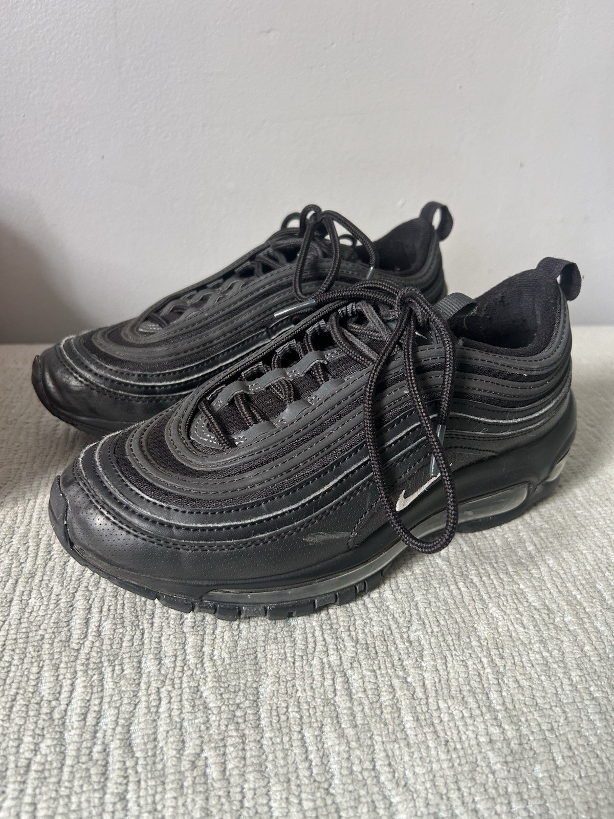 Nike Air Max 97 GS Black Anthracite White 921522-011 Youth Size 4Y Nike Air Max 97 GS Black Anthracite White 921522-011 Youth Size 4Y