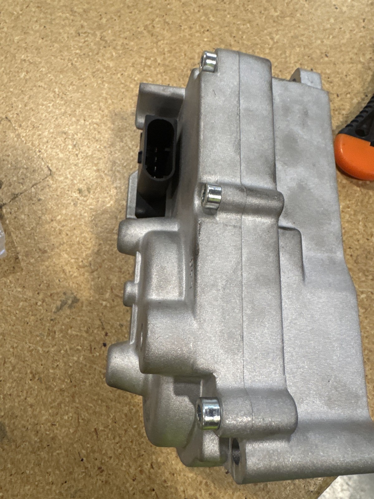 VGT Electronic Actuator 5496045RX HE300VG For Cummins Turbo HE351VE 12V
