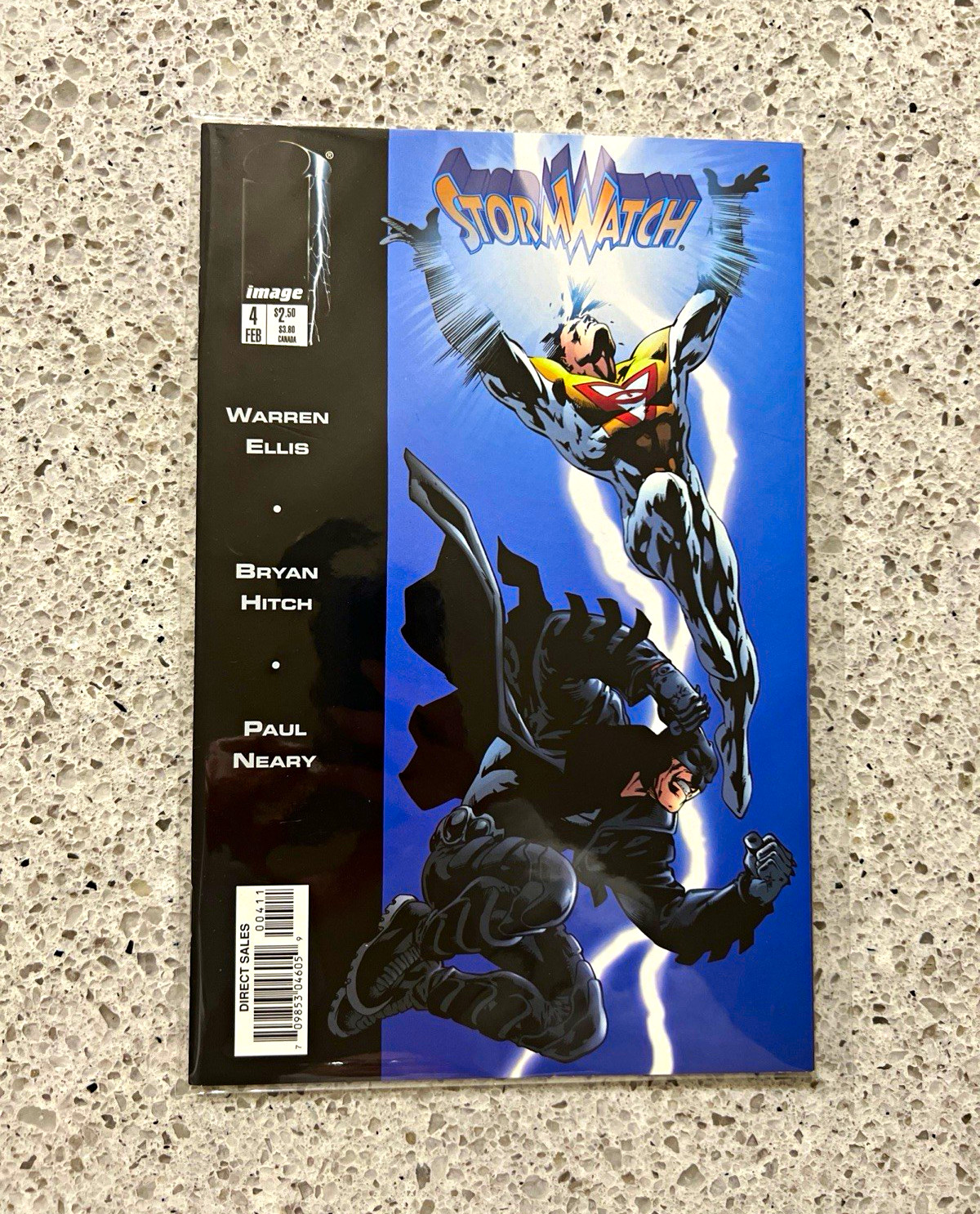 StormWatch #4 (Image Comics) Warren Ellis Bryan Hitch Paul Neary Modern Age StormWatch #4 (Image Comics) Warren Ellis Bryan Hitch Paul Neary Modern Age