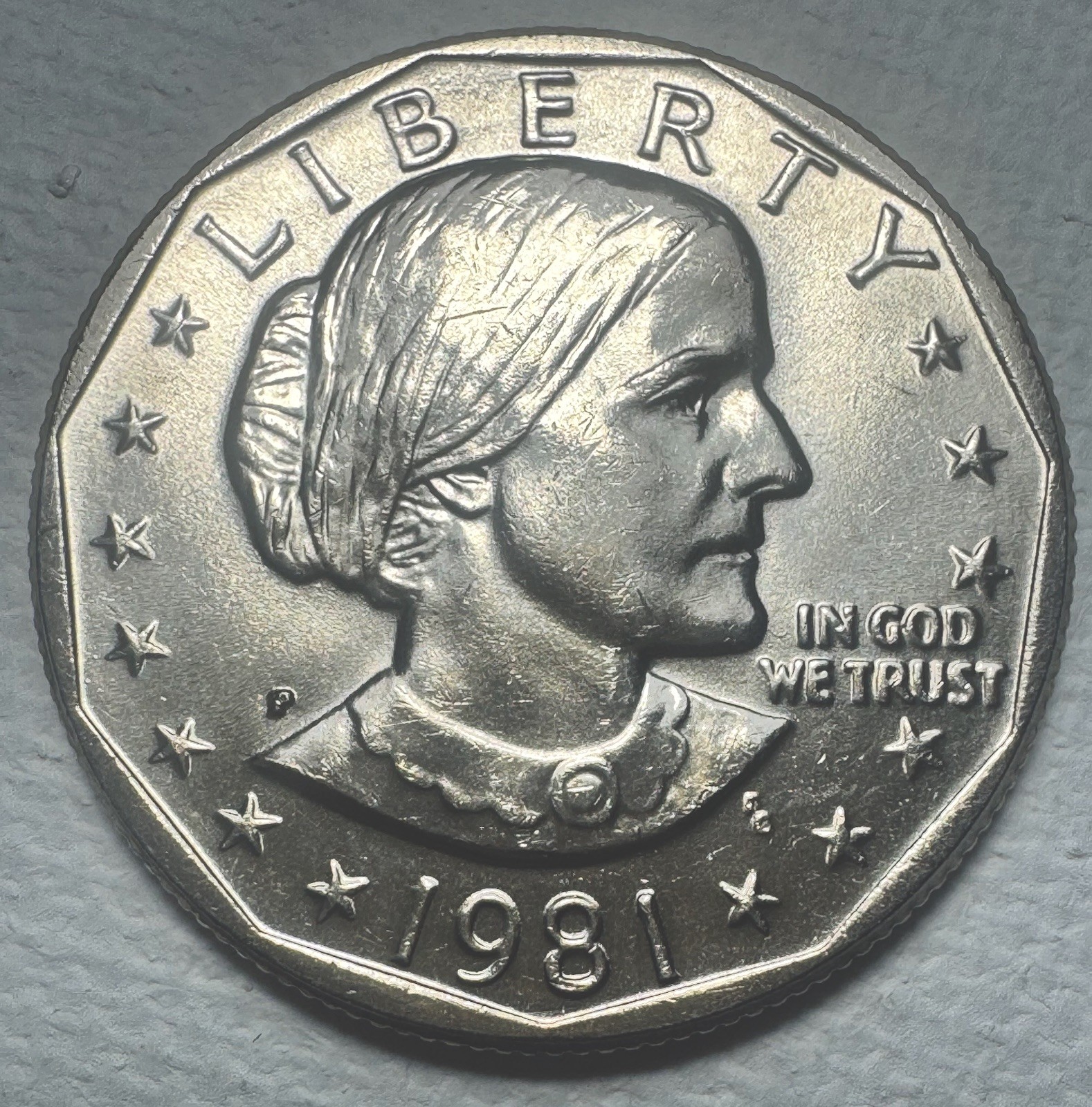 1981 P SBA Clad Dollar MS Uncirculated 1981 P SBA Clad Dollar MS Uncirculated