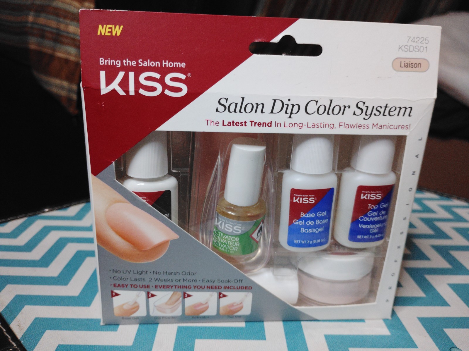 Kiss Salon Dip Color System Kit Liaison 74225 KSDS01 Home Manicure New Open Box Kiss Salon Dip Color System Kit Liaison 74225 KSDS01 Home Manicure New Open Box