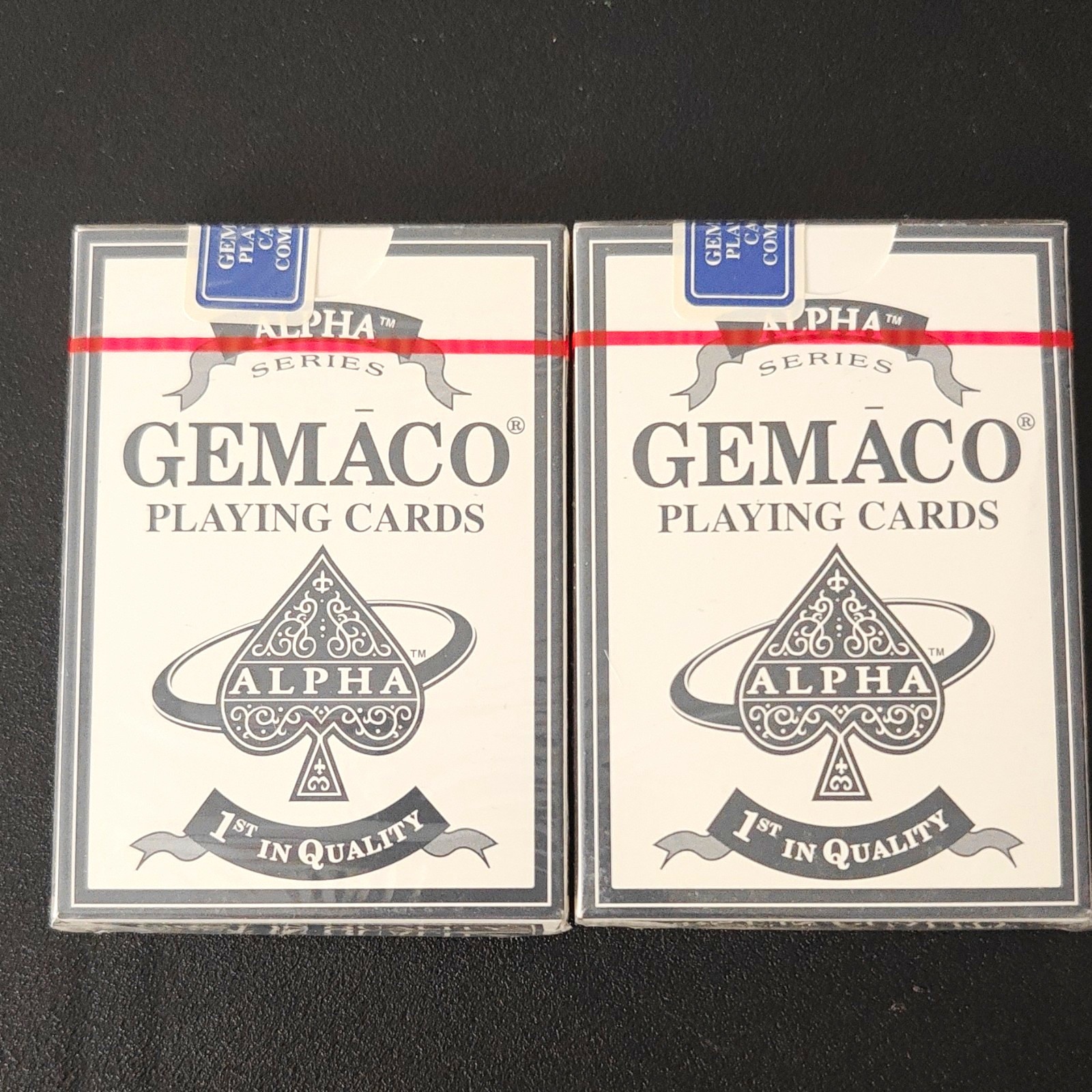 NEW The Desert Inn Casino Las Vegas Gemaco Alpha Series Playing Cards Lot of 2 NEW The Desert Inn Casino Las Vegas Gemaco Alpha Series Playing Cards Lot of 2