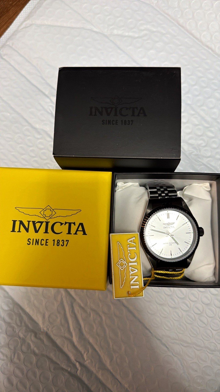 Invicta Black Men\'s Watch Serial Number 79019 $249.99 MSRP Invicta Black Men\'s Watch Serial Number 79019 $249.99 MSRP
