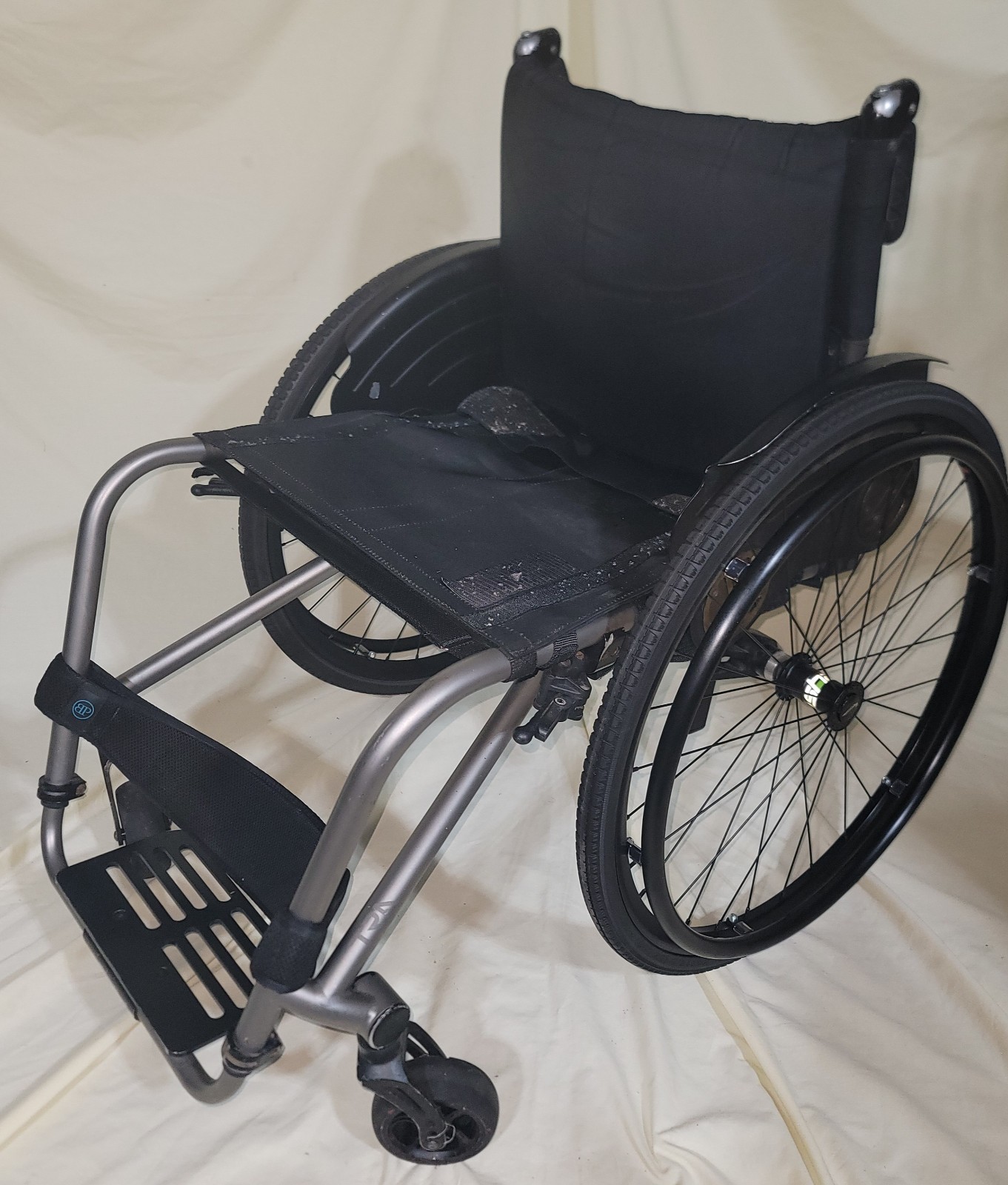 TiLite TRA Titanium Ultra Light Rigid Wheelchair TiLite TRA Titanium Ultra Light Rigid Wheelchair
