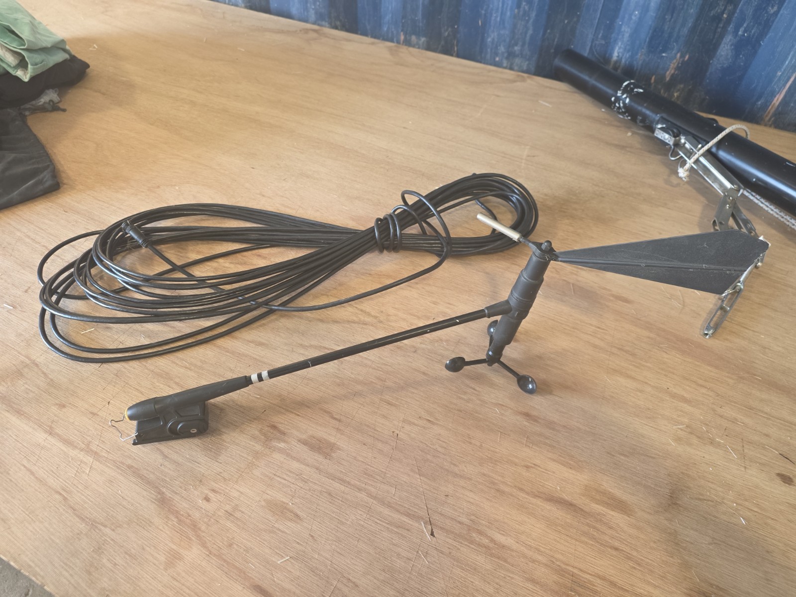 B&G Simrad NAVICO Wind Sensor Transducer 608 000-13714-001 W/ 20M Mast Cable B&G Simrad NAVICO Wind Sensor Transducer 608 000-13714-001 W/ 20M Mast Cable