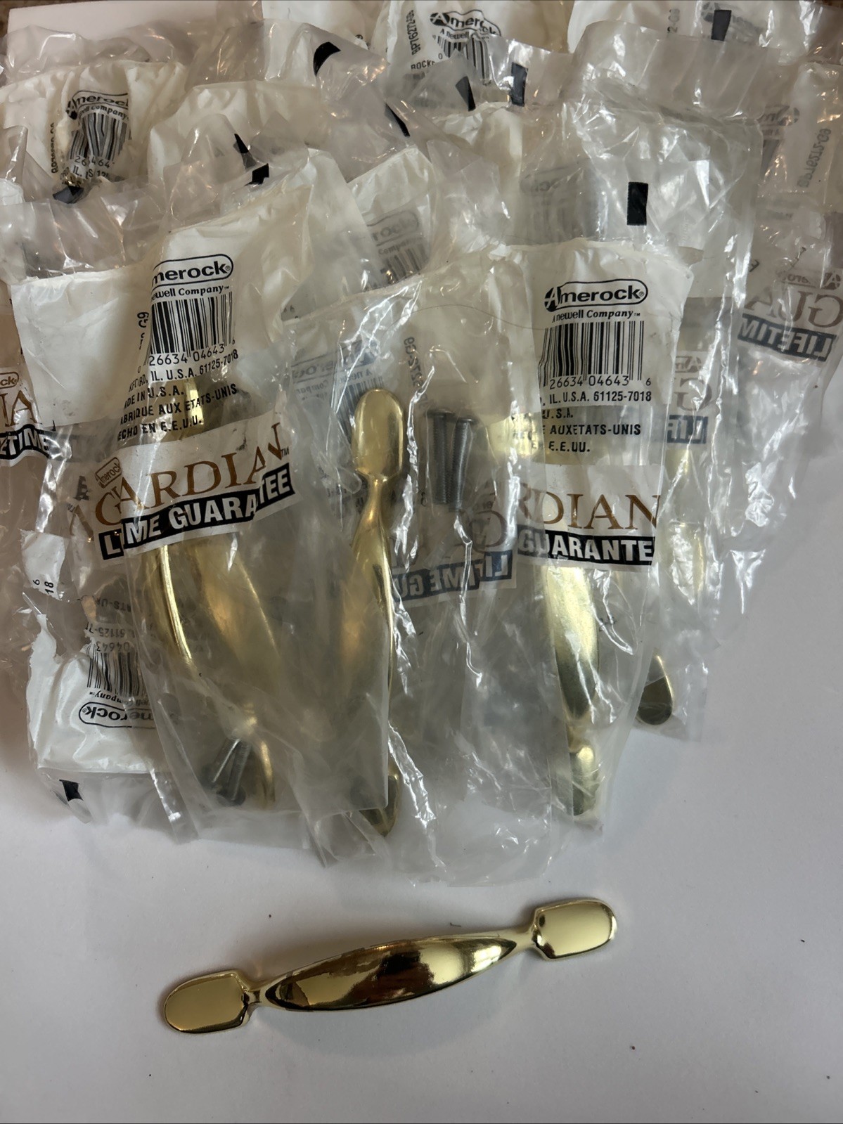 Amerock Allison Value 3” 76mm Center to Center Polished Brass Arch Handle Lot 21 Amerock Allison Value 3” 76mm Center to Center Polished Brass Arch Handle Lot 21