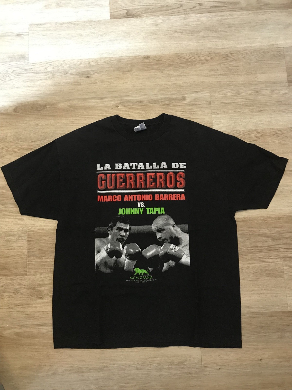 Vintage Marcos Antonio Barrera vs Johnny Tapia Boxing Showtime PPV Large T-Shirt