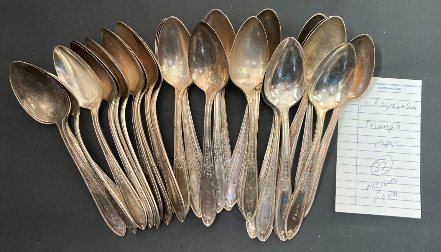 Lot of 32 Antique Silverplated Wm Rogers & Son Tablespoons Triumph pattern, 1925