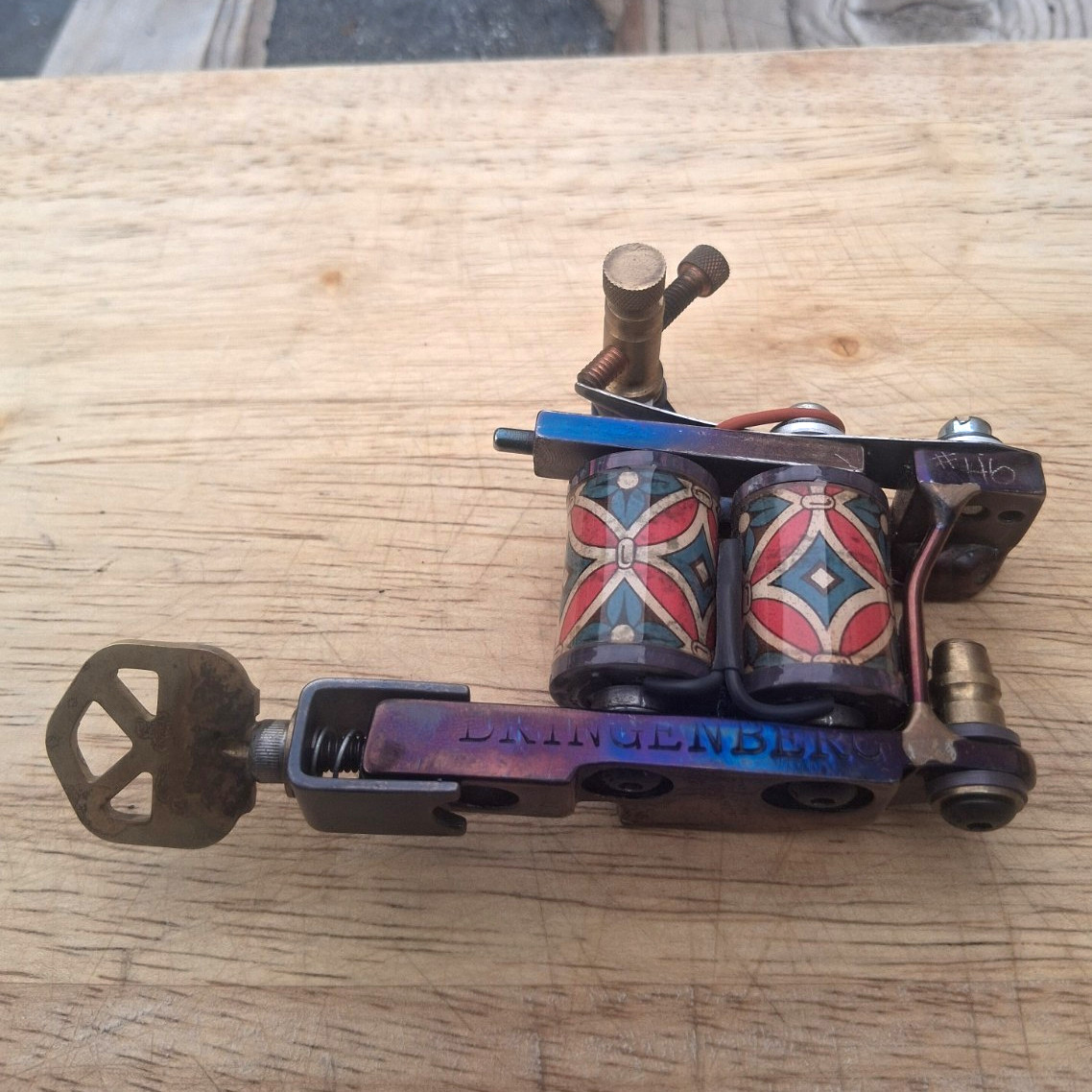 Dan Dringenberg Adjustable 2-Coil Tattoo Machine Multicolor Metal Frame
