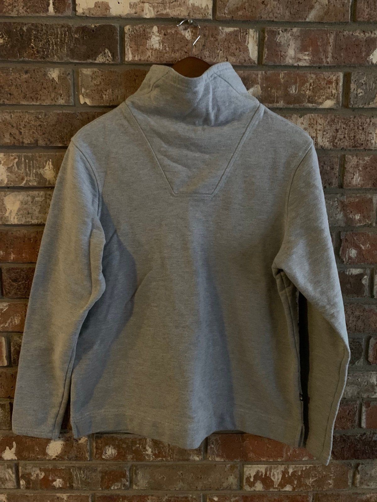 Women’s The NorthFace sweater Women’s The NorthFace sweater