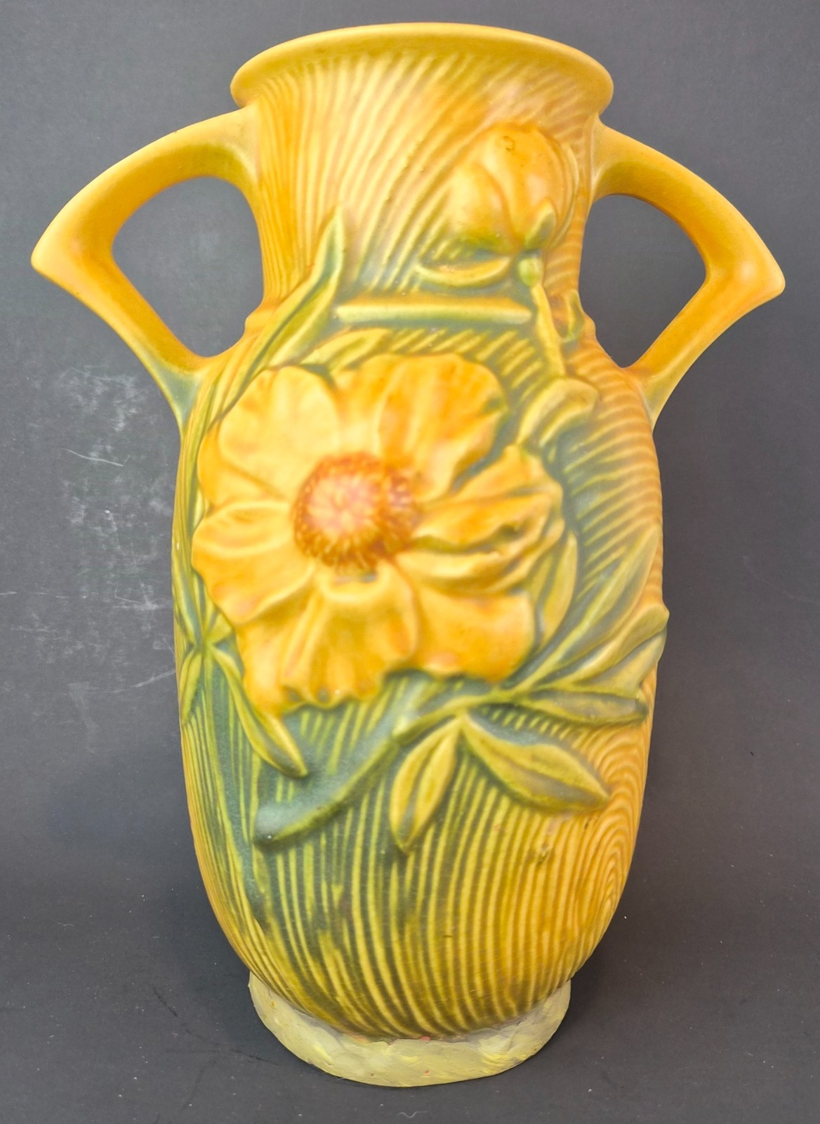Chipped 1942 Roseville Pottery Peony Yellow Gold Handled Vase 64-9 Art Deco 9.5\