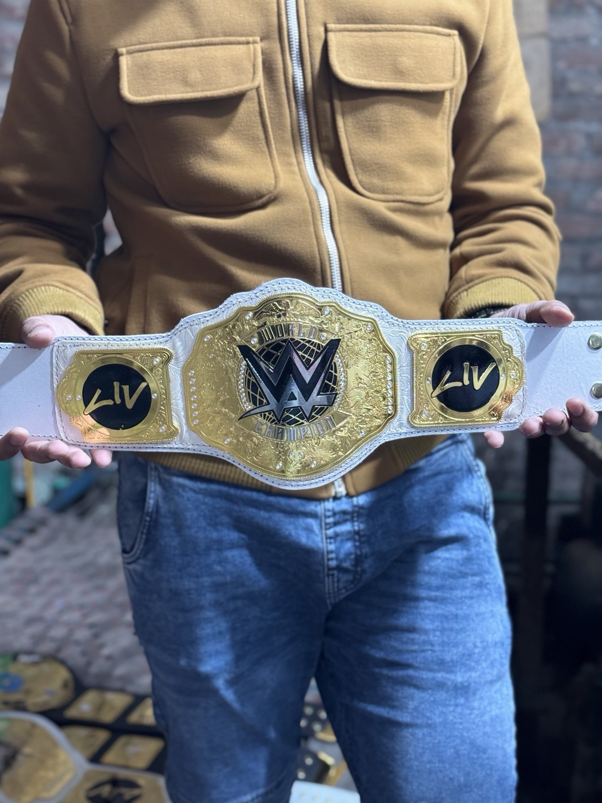New Women\'s Heavyweight Championship Wrestling Belt Replica Kids Size 2mm metal