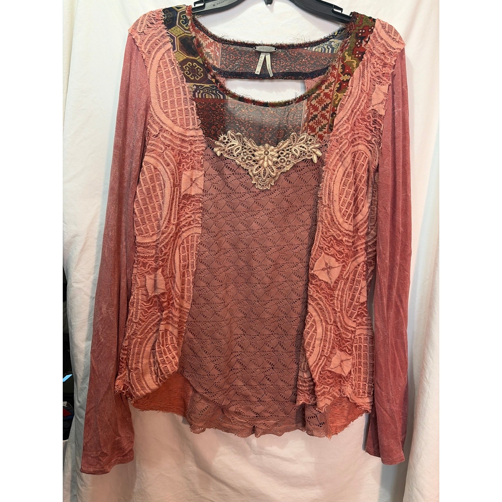 Blush Boho Gimmicks by BKE Blouse Medium Blush Boho Gimmicks by BKE Blouse Medium