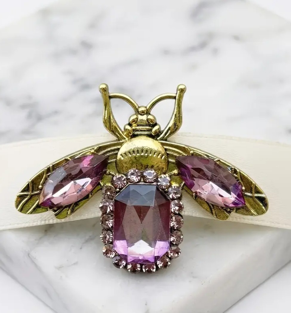 VINTAGE ROYAL PURPLE BEE INSECT BUG BROOCH PIN~RHINESTONE CRYSTAL~GARDENER GIFT