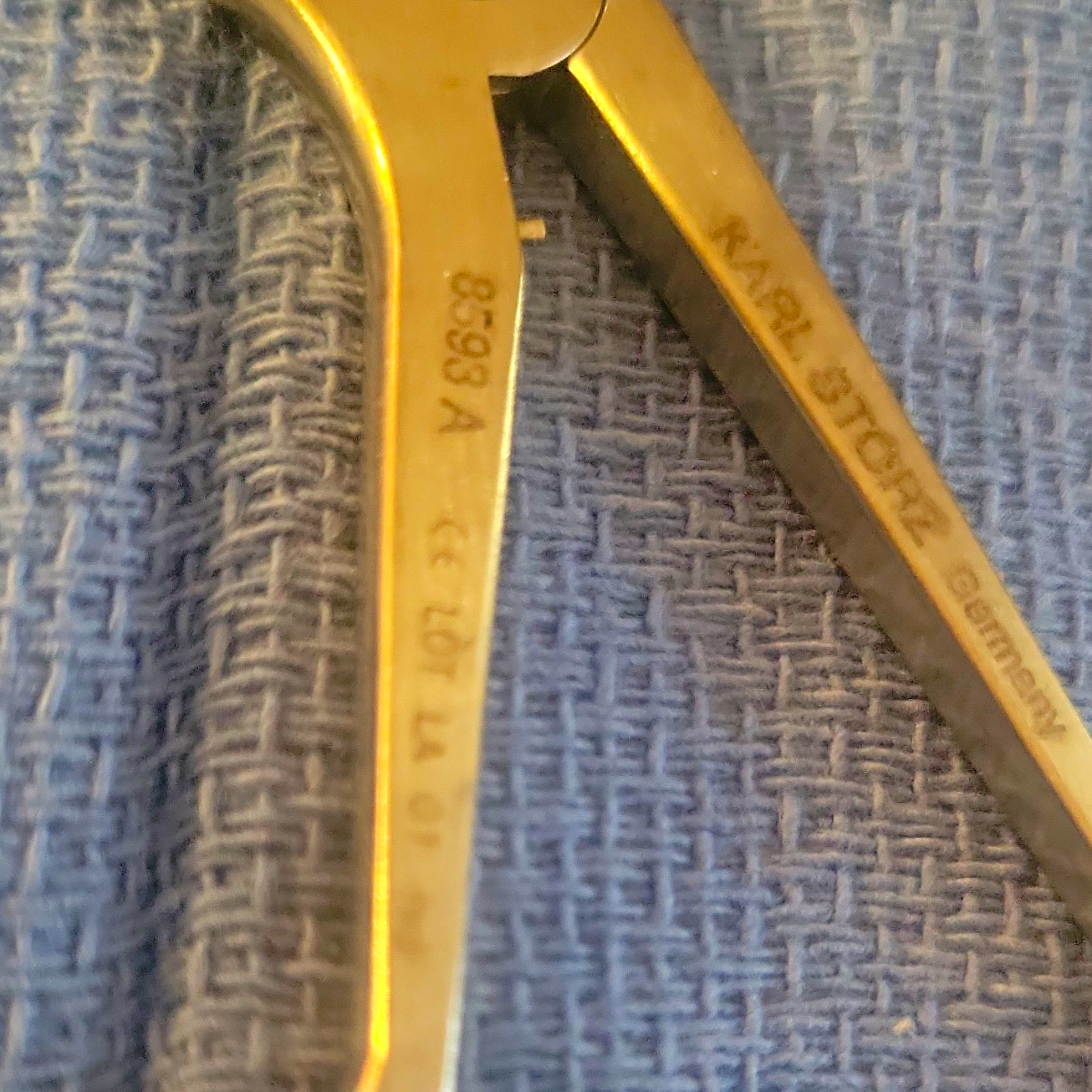 Karl Storz 8593 A Grasping Forceps General Surgery Instrument MPN 8593 A Karl Storz 8593 A Grasping Forceps General Surgery Instrument MPN 8593 A