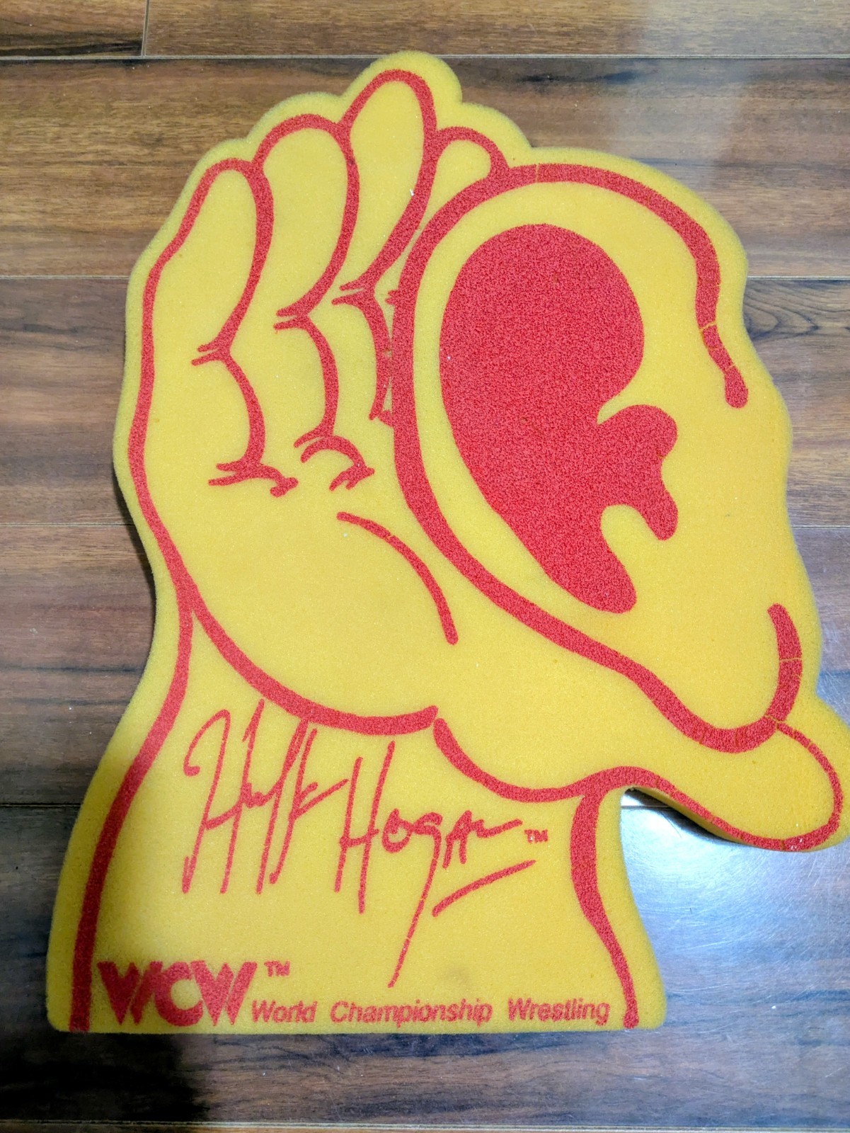 Vintage WWE WWF WCW Hulk Hogan Foam Ear Finger 22\ Vintage WWE WWF WCW Hulk Hogan Foam Ear Finger 22\