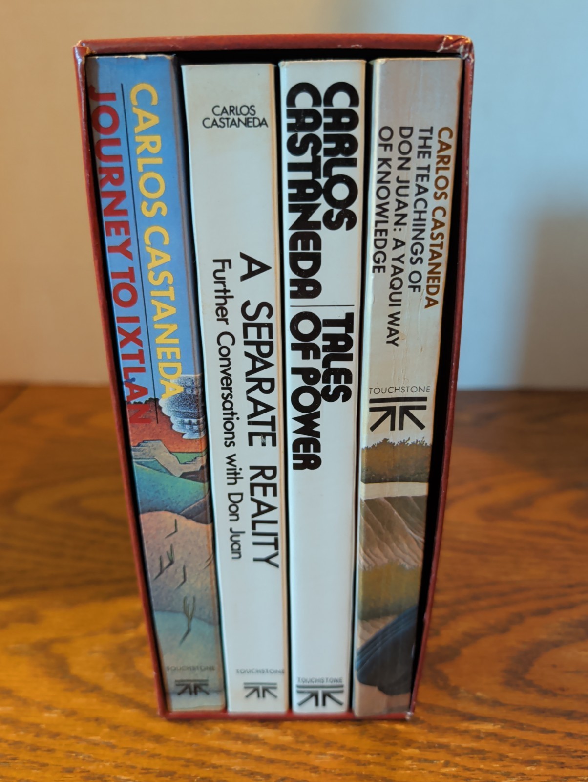 Vintage CARLOS CASTANEDA Box Set 4 Paperbacks TOUCHSTONE Simon Schuster 1970s Vintage CARLOS CASTANEDA Box Set 4 Paperbacks TOUCHSTONE Simon Schuster 1970s