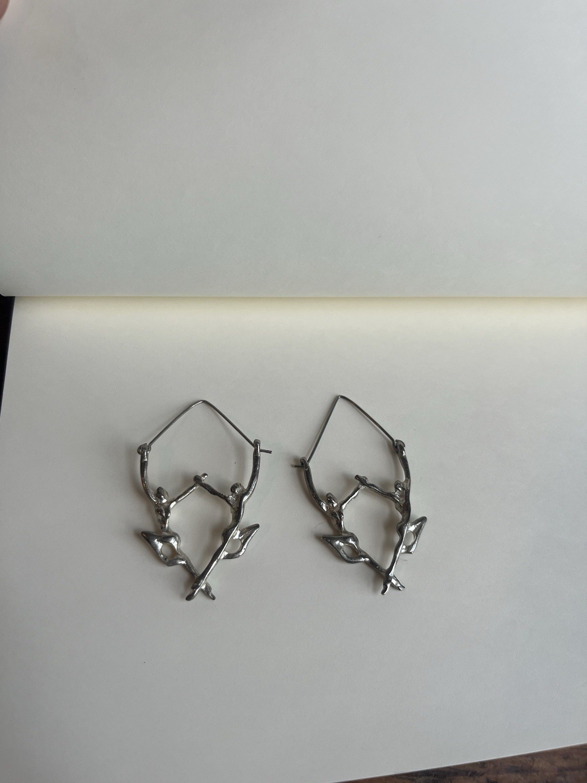 vtg avant garde silvertone earrings vtg avant garde silvertone earrings