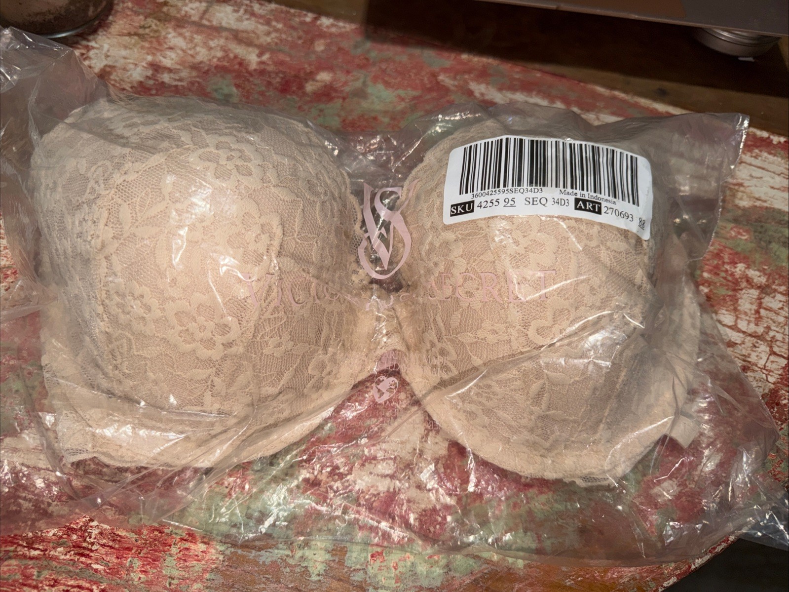 Victoria\'s Secret Bra 34ddd Nude Body by Victoria Lined Demi Lace Underwire New Victoria\'s Secret Bra 34ddd Nude Body by Victoria Lined Demi Lace Underwire New