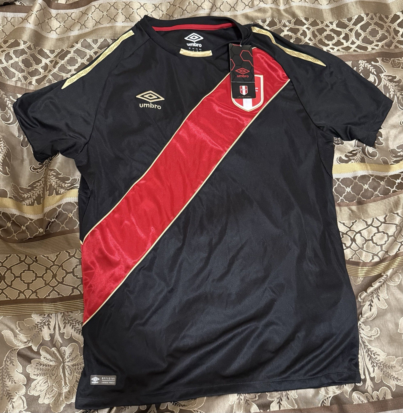 Peru Camiseta Alterna Rusia 2018 Oficial / Peru Alternate Jersey Rusia 2018 L