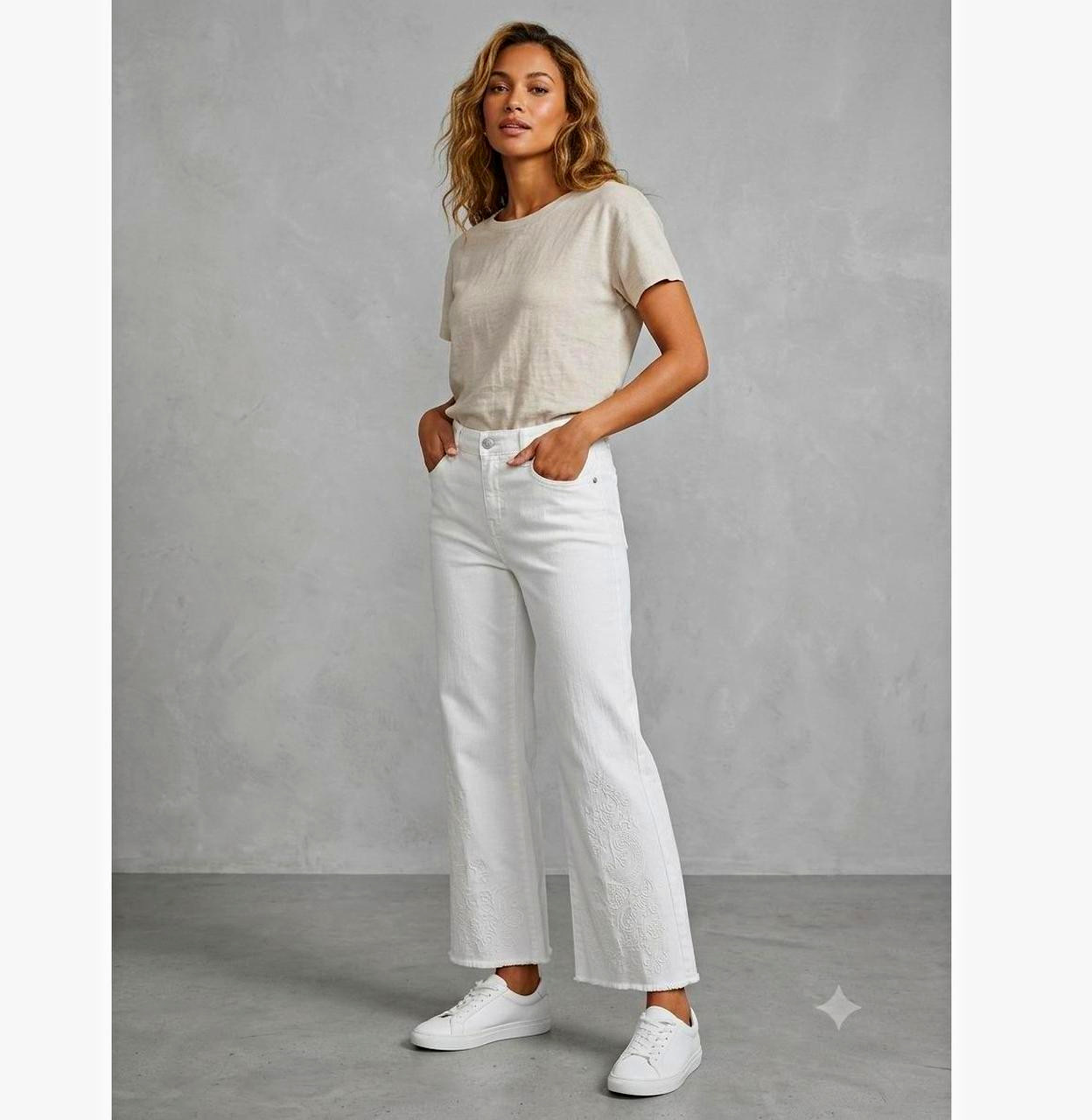 Liverpool Los Angeles White Embroidered Floral Wide-Leg Cropped Denim Pants 25