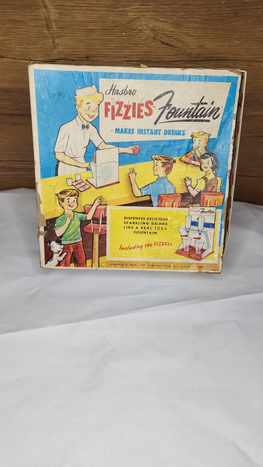 Vintage 1960\'s Hasbro Fizzie Fountain Toy Soda Fountain - Original Box