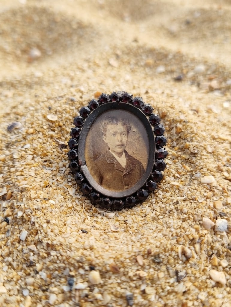 Antique Bohemian Garnet Miniature Photo Frame Victorian Portrait Antique Bohemian Garnet Miniature Photo Frame Victorian Portrait