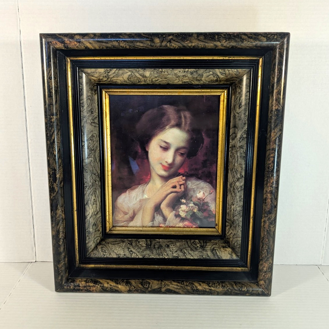 Victorian Ornate Wood Carved Picture Frame With Restoration Note Victorian Ornate Wood Carved Picture Frame With Restoration Note