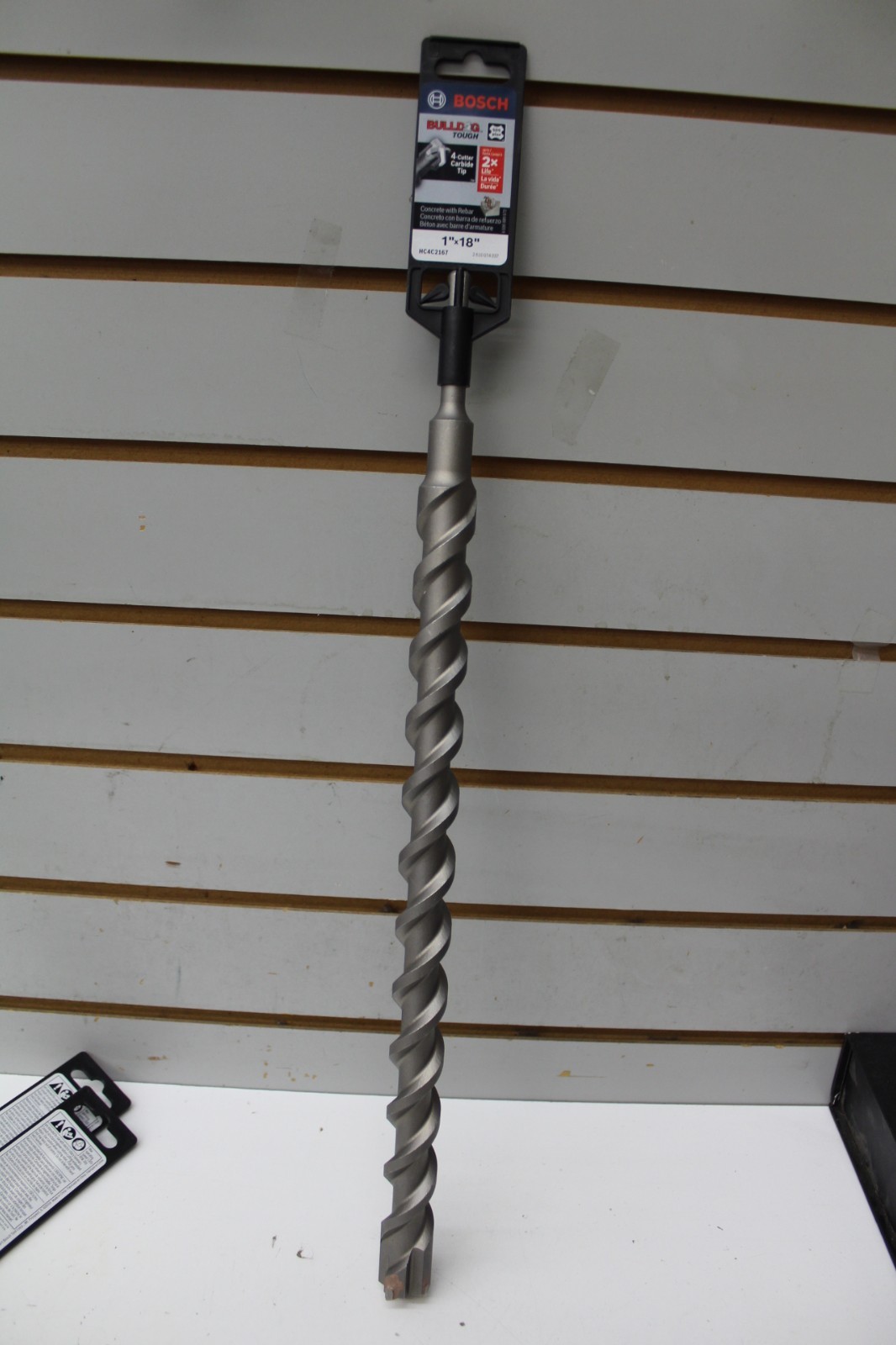 Bosch HC4C2147   1\