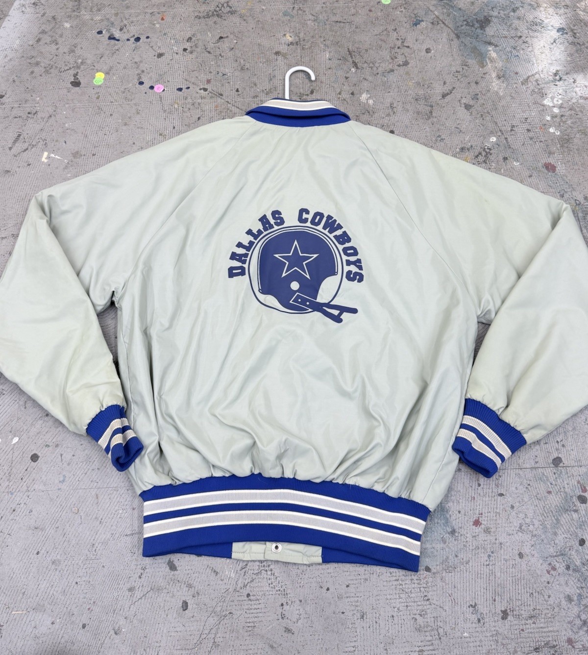Dallas Cowboys Vintage 1970s-80s Satin Bomber Jacket - NFL Football Chain Stitch Dallas Cowboys Vintage 1970s-80s Satin Bomber Jacket - NFL Football Chain Stitch