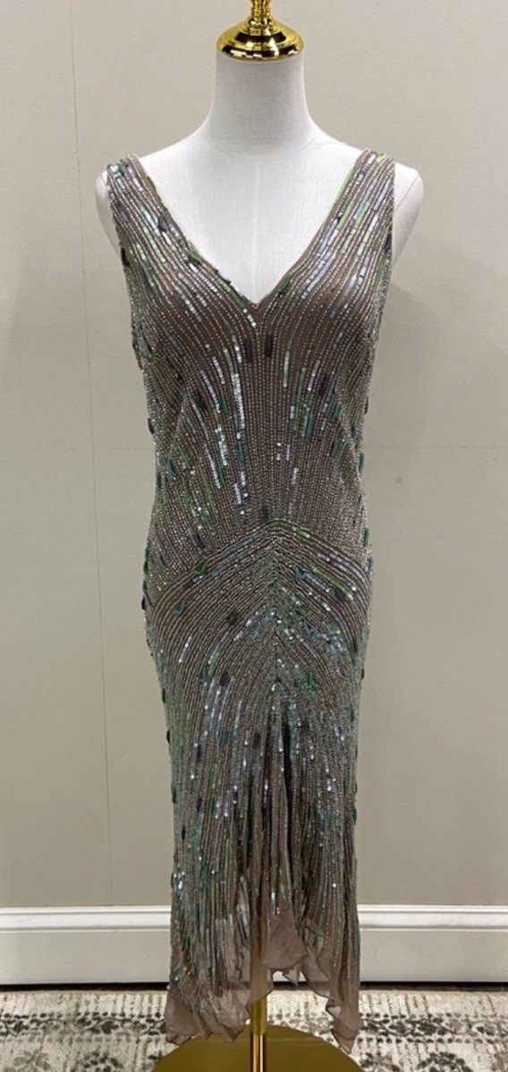 NWT Aidan Mattox Size 8 Beaded Sequence Dress NWT Aidan Mattox Size 8 Beaded Sequence Dress