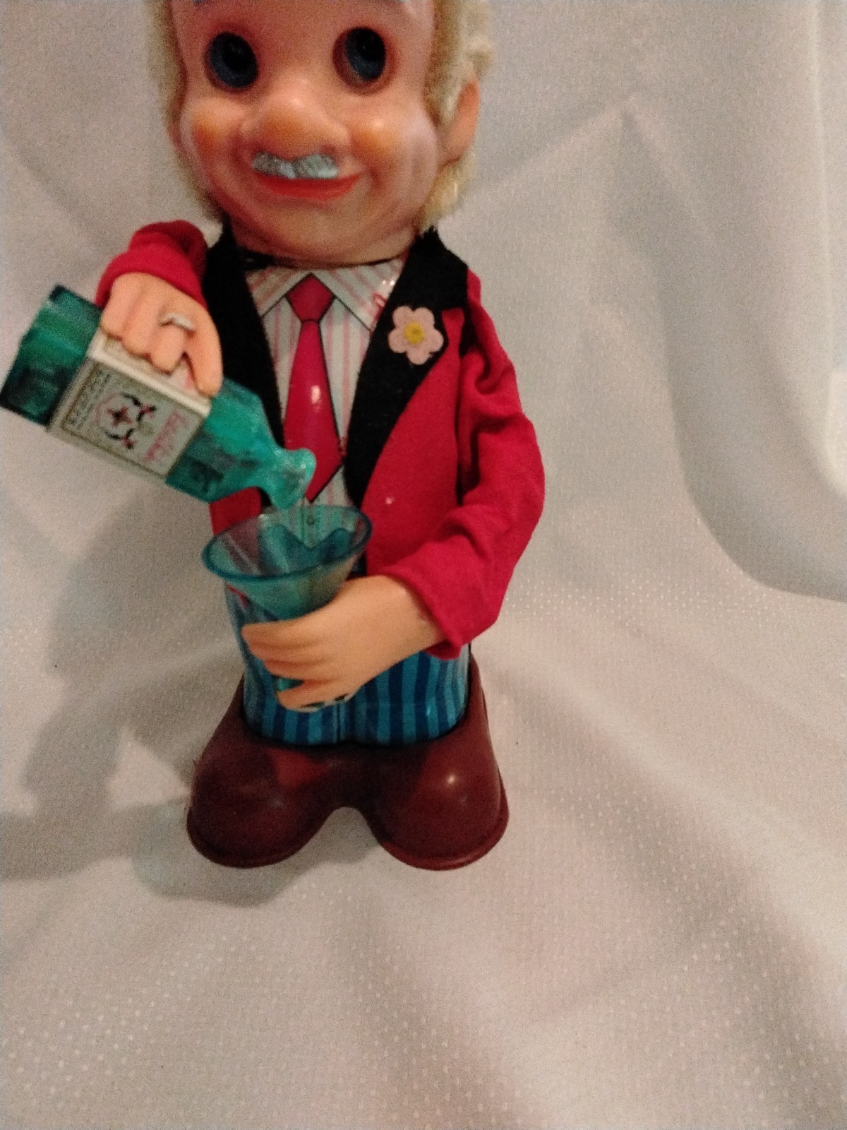 Vintage 1950’s Blushing Willy Lighted Mechanical Battery Operated UNTESTED Vintage 1950’s Blushing Willy Lighted Mechanical Battery Operated UNTESTED