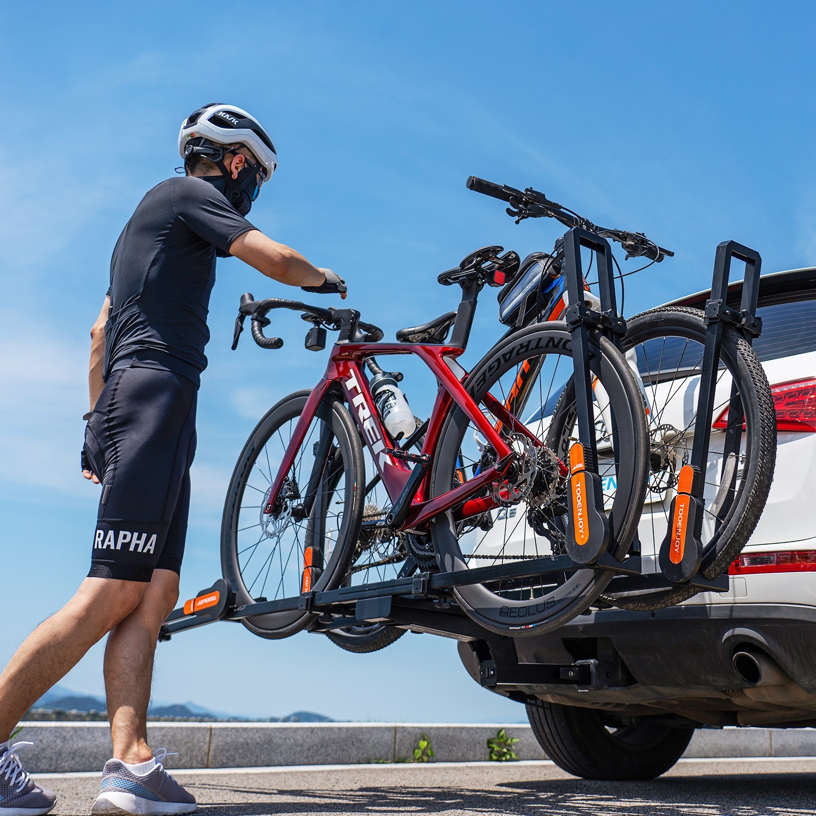 TOOENJOY 2PCS Dual Arm Folding Hitch Bike Rack w/ Platform Fit 2 TOOENJOY 2PCS Dual Arm Folding Hitch Bike Rack w/ Platform Fit 2