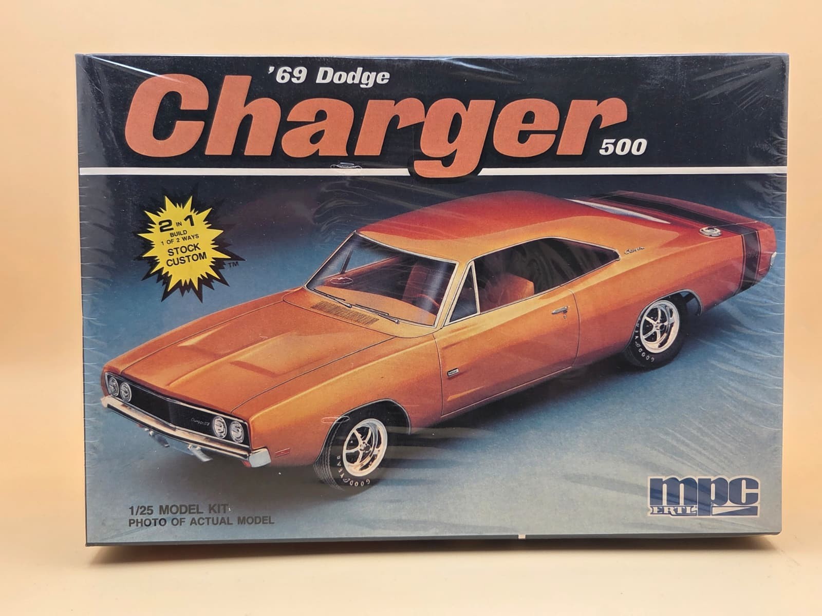 Vintage 1987 MPC Ertl 69 Dodge Charger 500 1/25 Model Kit 6284 Factory Sealed. Vintage 1987 MPC Ertl 69 Dodge Charger 500 1/25 Model Kit 6284 Factory Sealed.