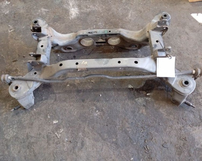 2010-2012 Hyundai Santa Fe Rear Subframe Crossmember Engine Cradle Assembly Oem