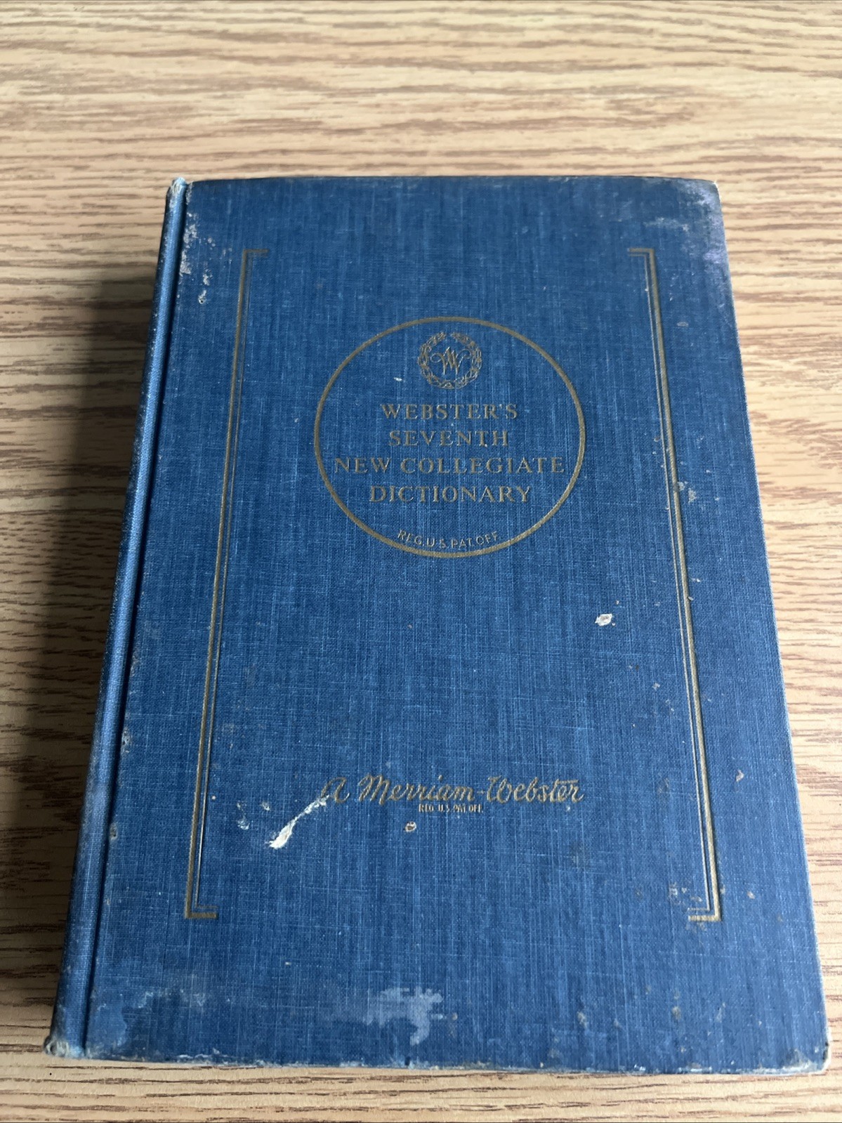 1969 Webster\'s Seventh New Collegiate Dictionary Hardcover Blue, Gold, Vintage